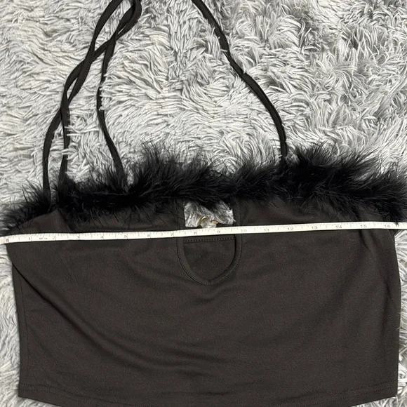 Black Feather Trim Crop Top with Cutout - Picture 12 of 14